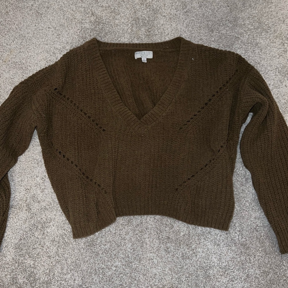 Green, soft knit croptop